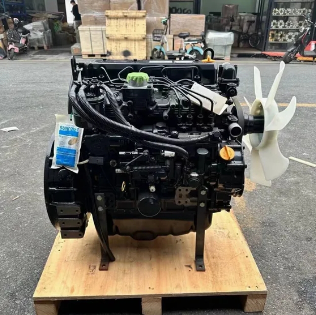 Yanmar 4TNE94 Engine Front View