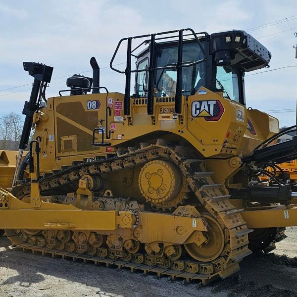 CAT-D8-2